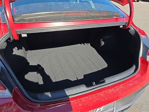 New 2026 Hyundai Elantra Limited image 23