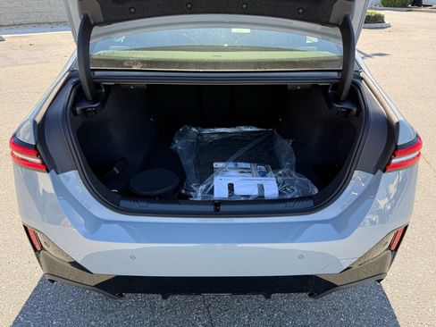 New 2026 BMW 530i xDrive w/ M Sport Package image 15