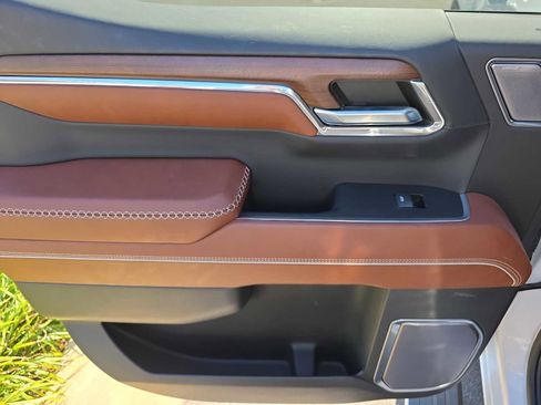 Used 2023 GMC Sierra 1500 Denali Ultimate image 25