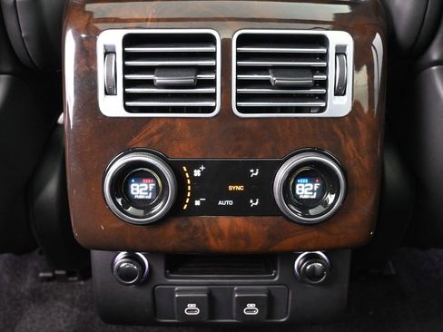 Used 2022 Land Rover Range Rover Westminster Edition image 22