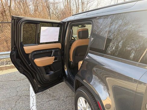 New 2026 Land Rover Defender 110 S AWD/4WD image 12