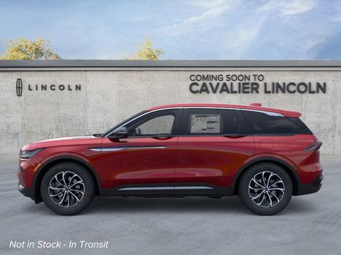 New 2026 Lincoln Nautilus Premier image 3