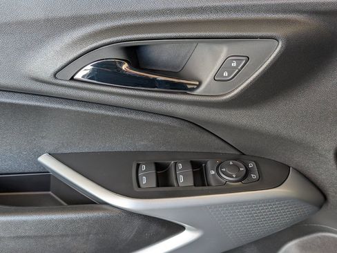 New 2026 Chevrolet Trax LS FWD image 19