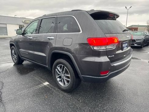 Used 2018 Jeep Grand Cherokee Limited w/ Luxury Group II image 3