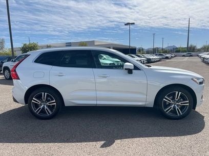 Used 2021 Volvo XC60 T5 Momentum w/ Premium Package