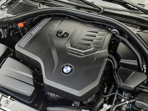 Used 2025 BMW 230i 230i w/ Convenience Package image 27