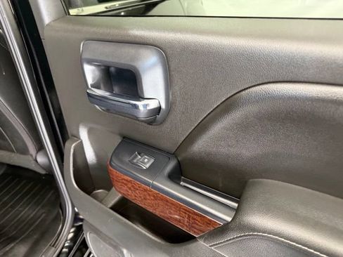 Used 2018 GMC Sierra 1500 SLT AWD/4WD image 26