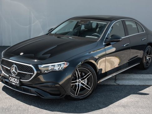 Used 2024 Mercedes-Benz E 350 4MATIC Sedan image 2