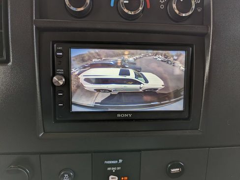 Used 2019 Chevrolet Express 4500 w/ RV Package RWD image 43