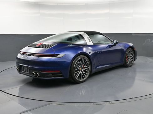 Certified 2024 Porsche 911 Targa 4S AWD/4WD image 8