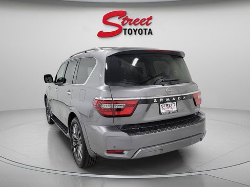 Used 2024 Nissan Armada Platinum w/ Cargo Package image 2