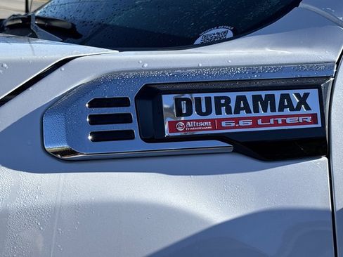 Used 2025 GMC Sierra 2500 Denali w/ Denali Reserve Package image 12