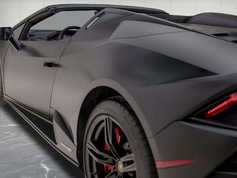 Used 2020 Lamborghini Huracan EVO image 6