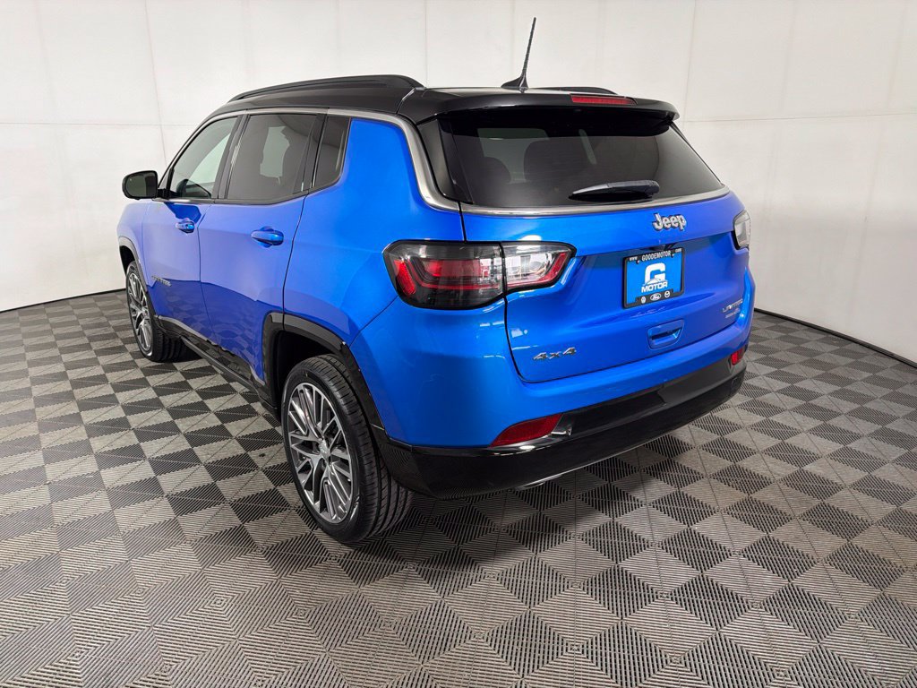 Used 2023 Jeep Compass Limited w/ Elite Group AWD/4WD image 5