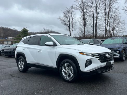 Used 2024 Hyundai Tucson SEL image 1