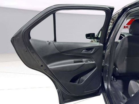 Used 2020 Chevrolet Equinox LT AWD/4WD image 42