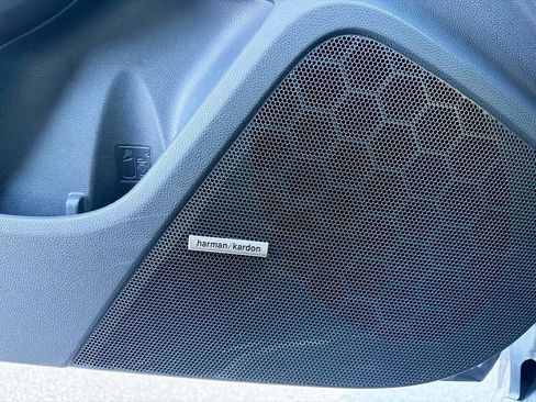 Used 2023 Subaru Crosstrek 2.5i Limited image 19