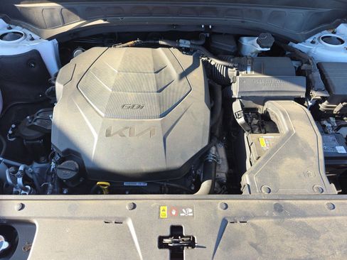 Used 2024 Kia Telluride SX Prestige AWD/4WD image 16