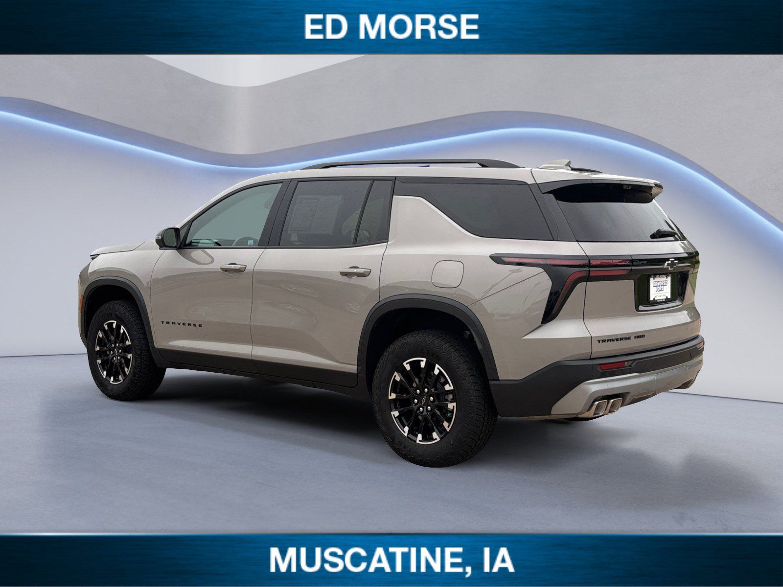Used 2026 Chevrolet Traverse Z71 w/ Driver Confidence Package AWD/4WD image 3