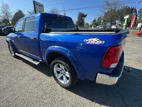 Used 2016 RAM 1500 Classic SLT w/ Luxury Group image 6