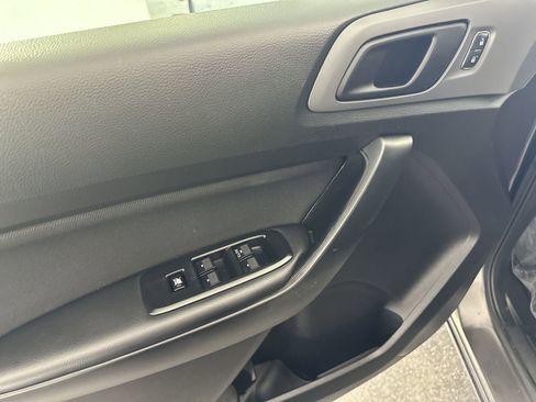 Used 2020 Ford Ranger XL w/ Equipment Group 101A Mid image 17