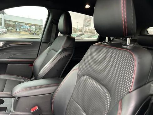 Used 2024 Ford Escape ST-Line w/ Tech Pack #1 image 12
