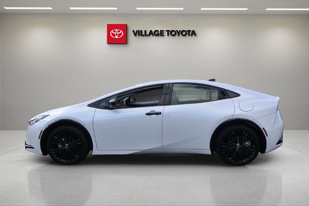 Certified 2026 Toyota Prius FWD image 2