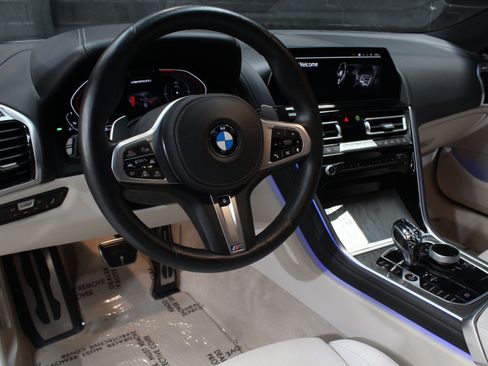 Used 2022 BMW M850i xDrive Coupe AWD/4WD image 32