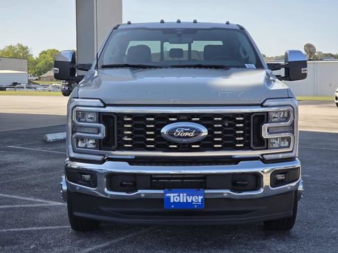 New 2026 Ford F350 Lariat w/ Lariat Premium Package AWD/4WD image 3