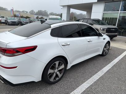 Used 2019 Kia Optima S w/ S Panoramic Sunroof Package