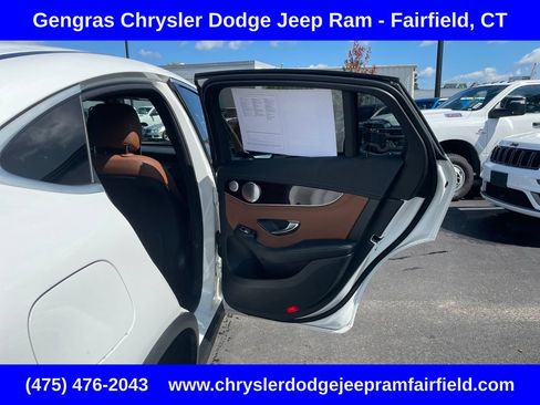 Used 2019 Mercedes-Benz GLC 300 4MATIC Coupe image 25