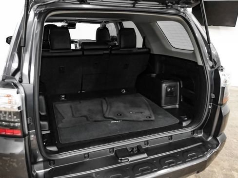 Used 2022 Toyota 4Runner SR5 Premium w/ Moonroof Package image 52