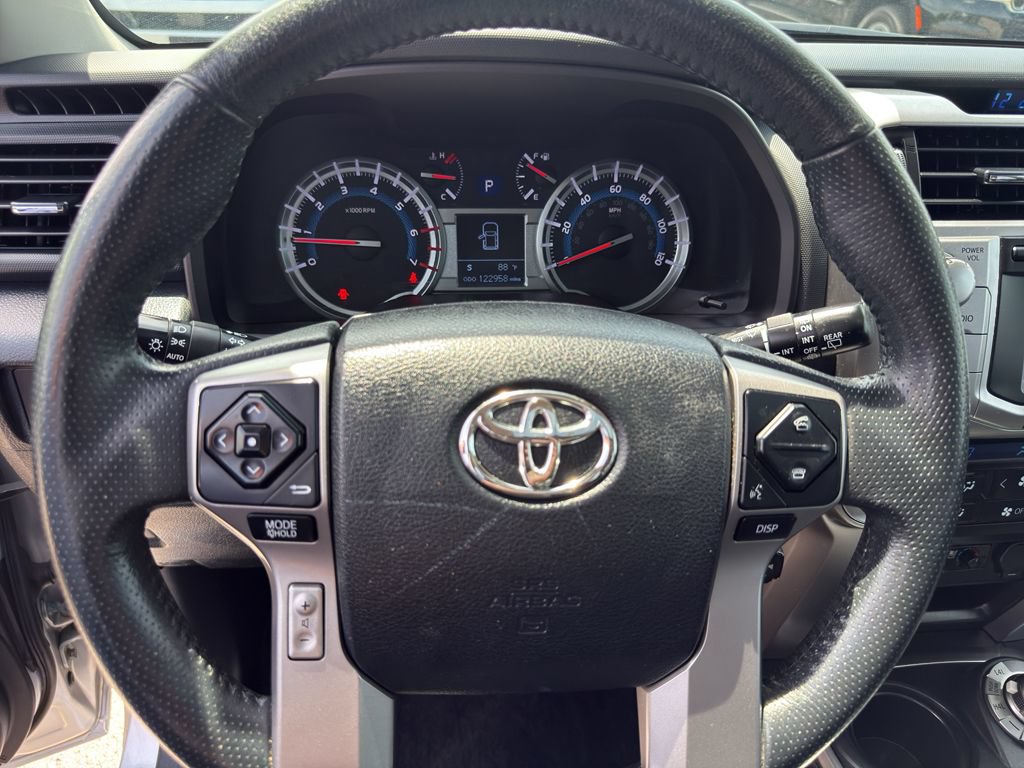 Used 2018 Toyota 4Runner Limited AWD/4WD image 15