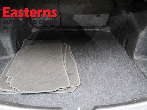 Used 2024 Chevrolet Malibu LT image 9