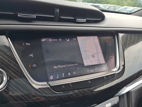 Used 2020 Cadillac XT6 Premium Luxury AWD/4WD image 28