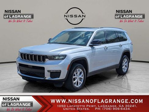 Used 2022 Jeep Grand Cherokee L Limited image 1