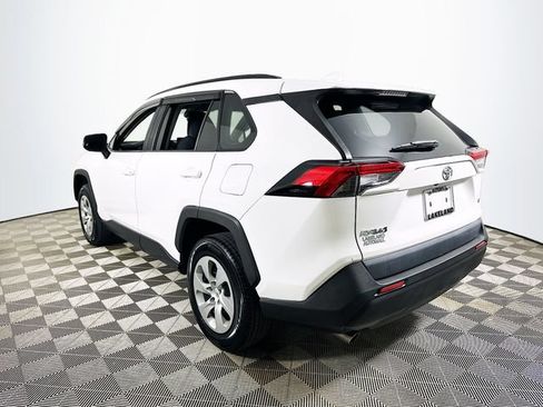 Used 2021 Toyota RAV4 LE w/ Carpet Mat Package (TMS) FWD image 5