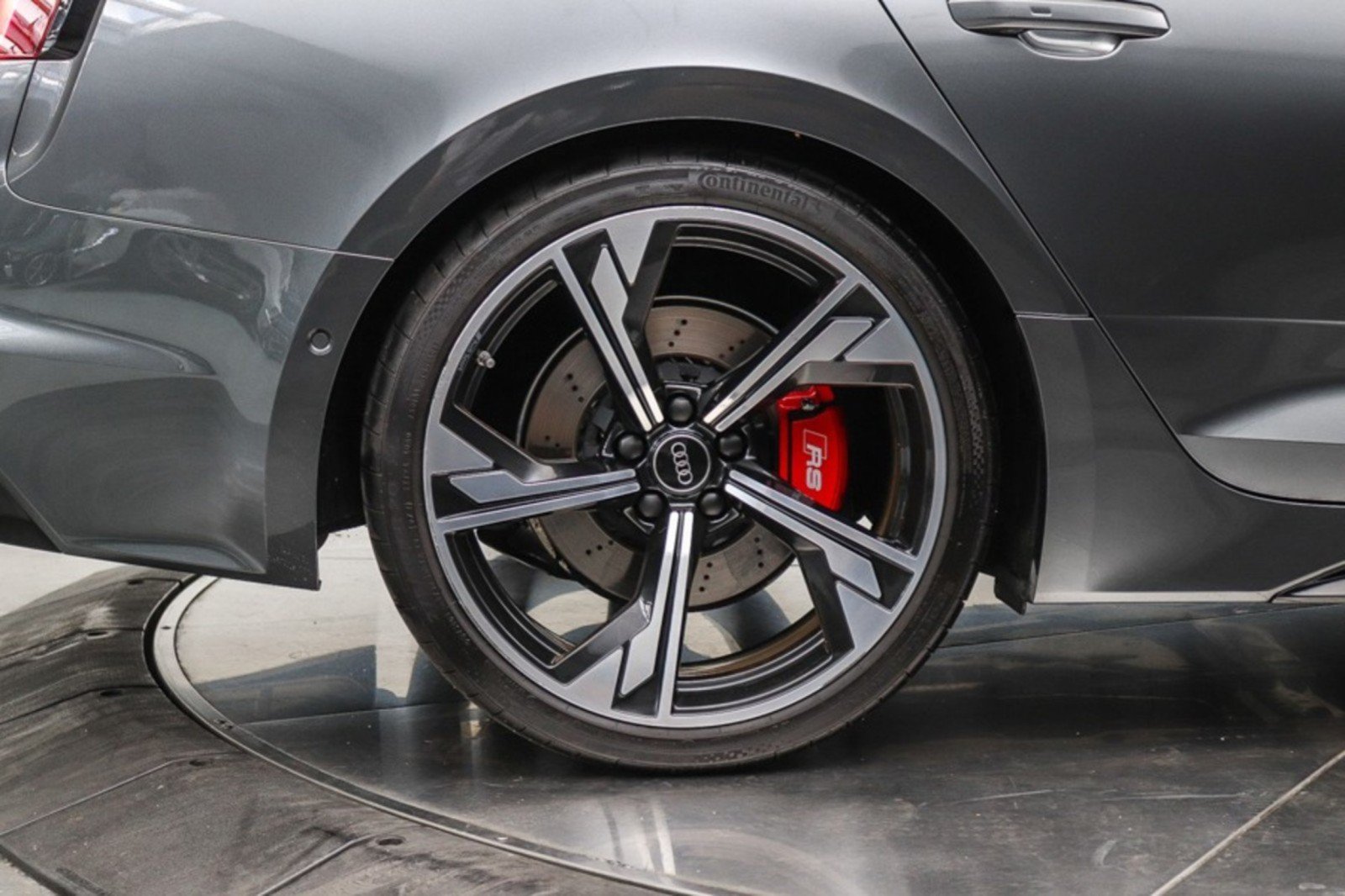 Used 2025 Audi RS 5 Sportback AWD/4WD image 15