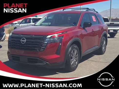 Certified 2026 Nissan Pathfinder SV AWD/4WD image 1