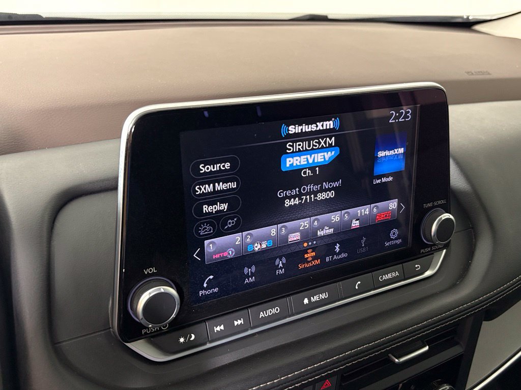 Used 2023 Nissan Rogue SV FWD image 23