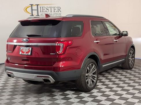 Used 2017 Ford Explorer Platinum AWD/4WD image 7