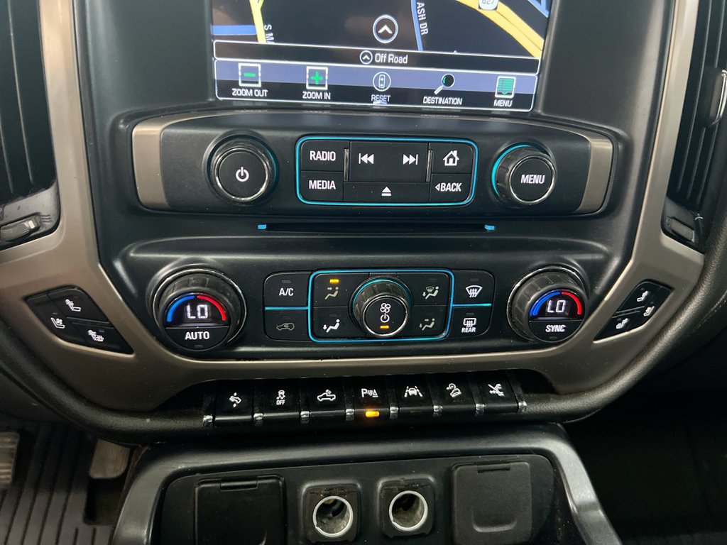 Used 2018 GMC Sierra 1500 Denali w/ Denali Ultimate Package AWD/4WD image 17