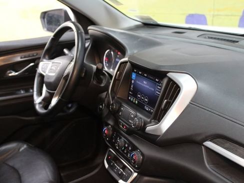 Used 2024 GMC Terrain SLT AWD/4WD image 10