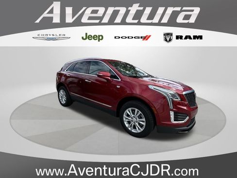Used 2023 Cadillac XT5 Luxury image 1