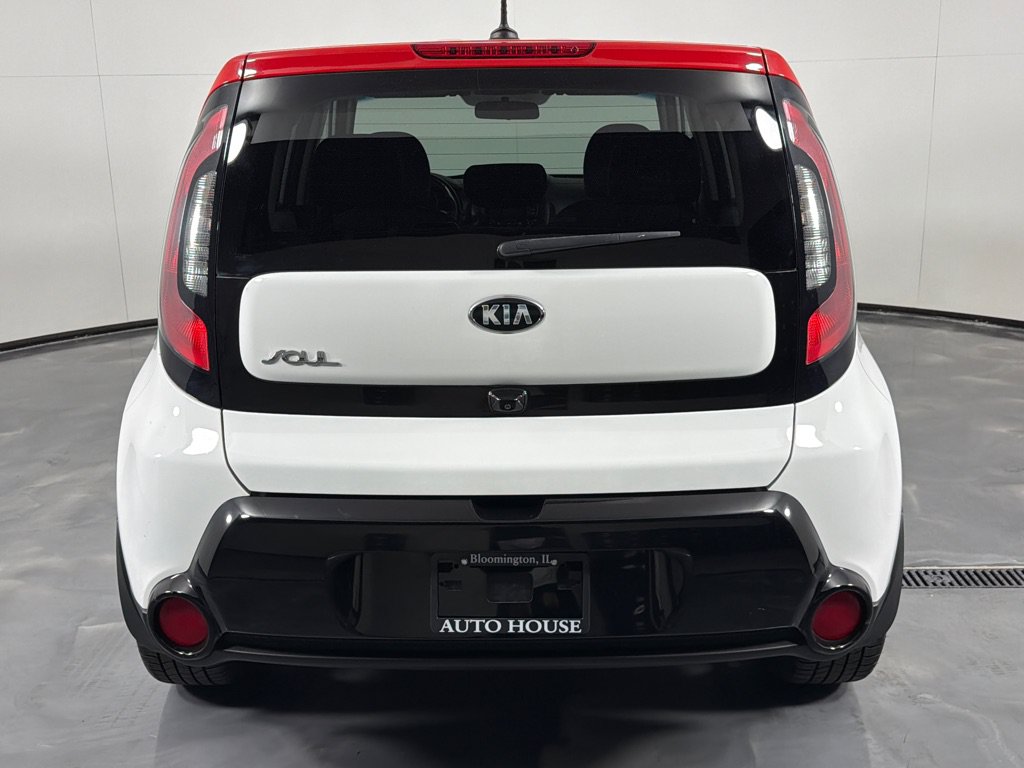 Used 2016 Kia Soul + w/ Designer's Package FWD image 6