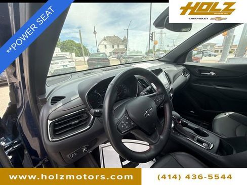Certified 2023 Chevrolet Equinox RS w/ RS Leather Package AWD/4WD image 10
