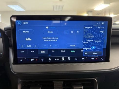 New 2025 Ford Maverick Lariat w/ Black Appearance Package image 18