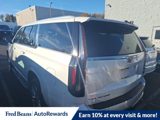 Used 2022 Cadillac Escalade ESV Premium Luxury AWD/4WD image 5