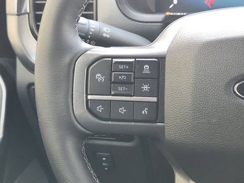 Used 2025 Ford F150 Lariat w/ Equipment Group 501A Mid image 28