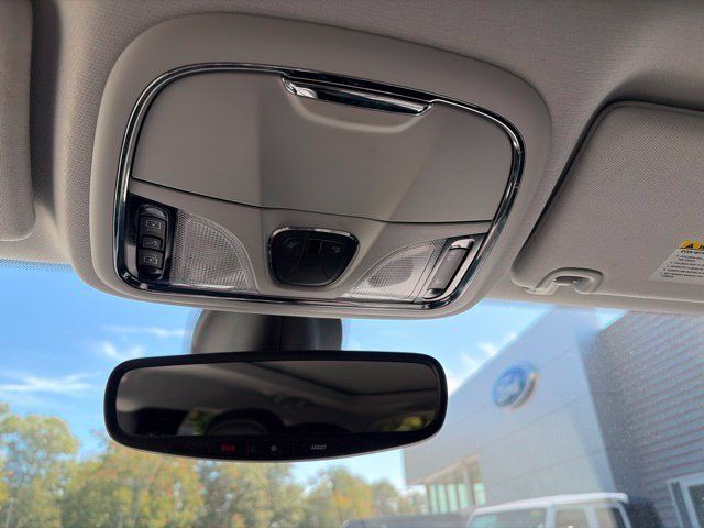 Used 2019 Jeep Cherokee Limited AWD/4WD image 23